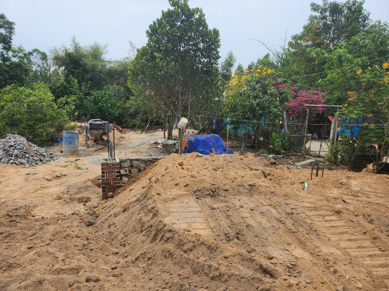 https://www.xaydunghoangphuc.com/